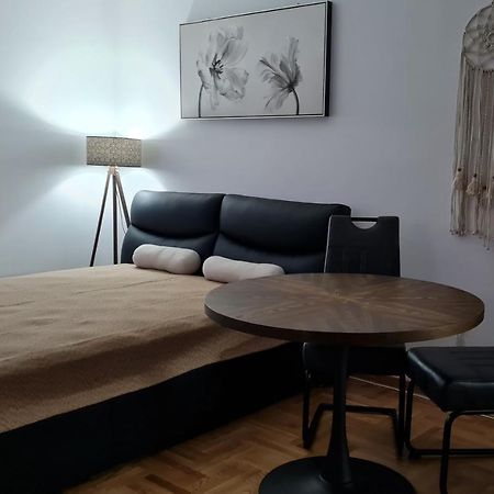 Apartman Tim Lux 1 Vrnjacka Banja Luaran gambar